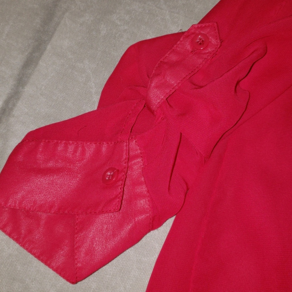 Sheer button up blouse - Picture 3 of 3
